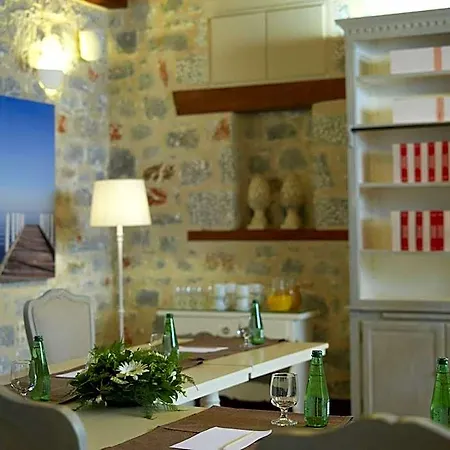 Porto Vitilo Boutique מלון